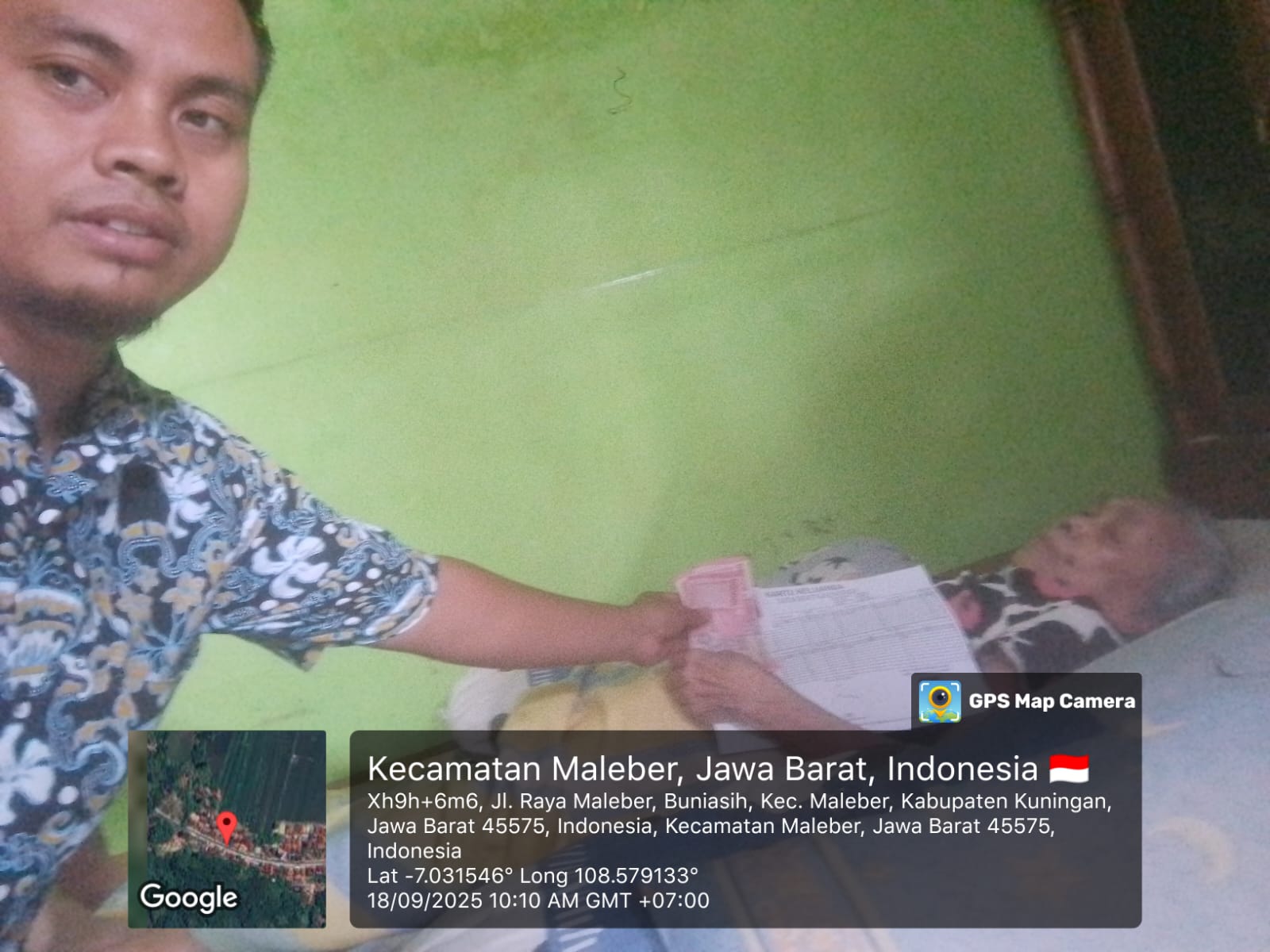 Pembagian BLT - DD Bulan September Tahun 2025